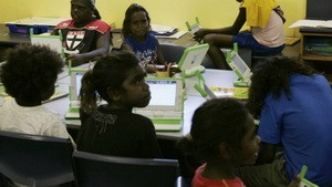 Австралийские аборигены в школе